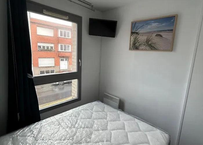 38 M2 Apartment, 50 M From Beach, Balcony Bray-Dunes