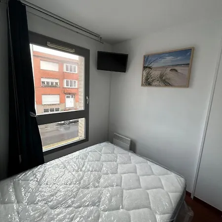 38 M2 Apartment, 50 M From Beach, Balcony Bray-Dunes